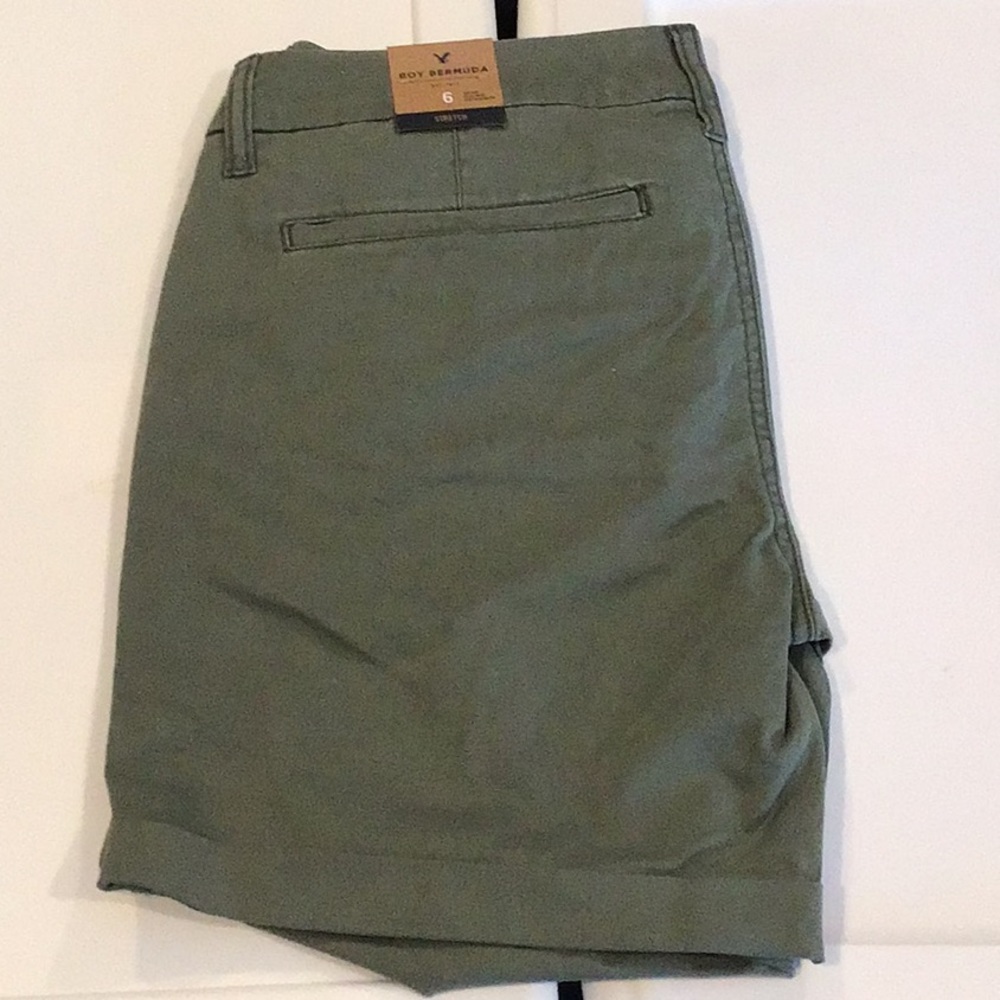 NWT AEO American Eagle Twill Boy Bermuda Shorts 6